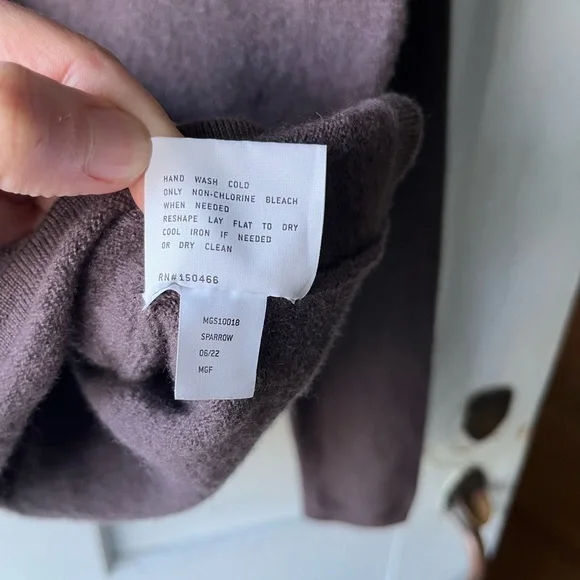 Artefact Lilac Sweater Merino Wool - Picture 4 of 5